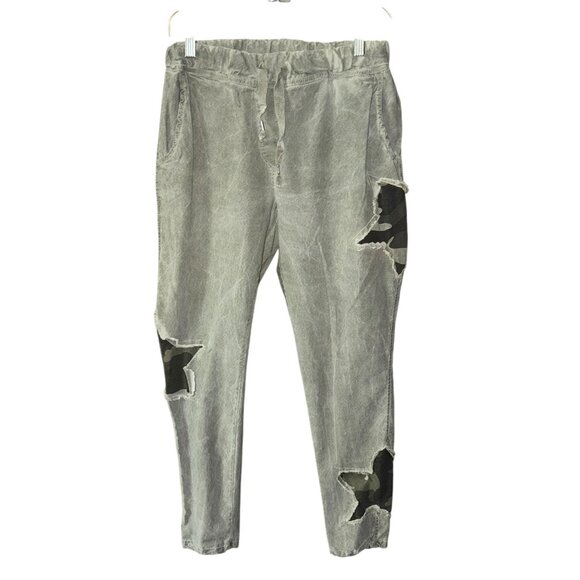 Tempo Paris Gray Jogger Pants With Camo Star Patches - Picture 1 of 12